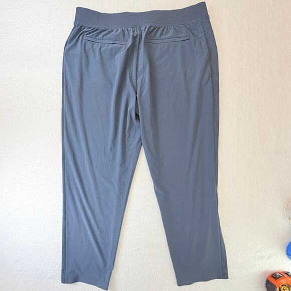 Athleta Women's Brooklyn Mid Rise Lightweight Active Ankle Pants Size 16 Gray - Picture 4 of 12